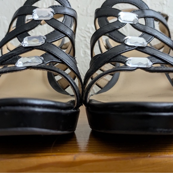 Naturalizer Shoes - Naturalizer Black Strappy Sandals with Rhinestone Accents. 7.5